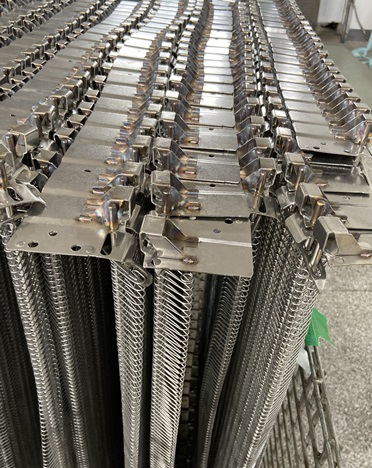 關西不銹鋼網帶如果用于食品行業需要進行酸洗