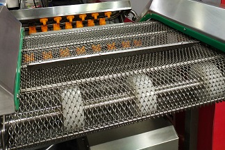 如何延長不銹鋼輸送帶的使用壽命？