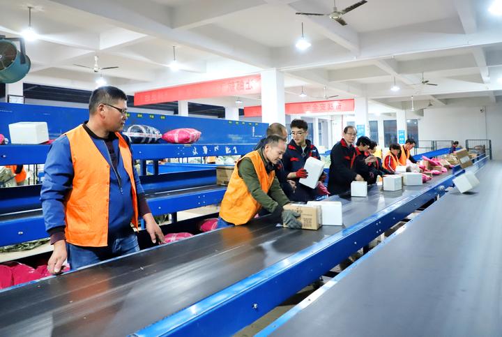 1605229375282334.jpeg 1605165715464_5face293159bb8093b56fd3c.jpeg